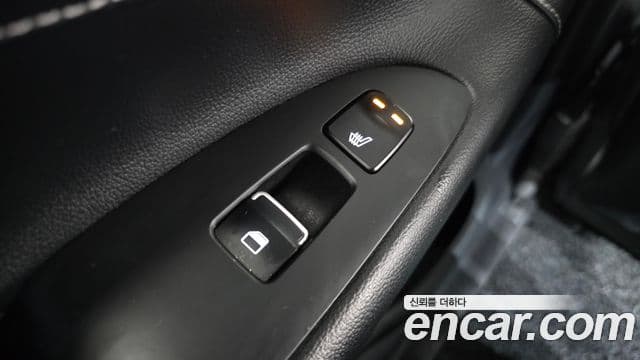 Hyundai Grandeur IG 3.0 LPi Exclusive (арендный автомобиль), 2019 17