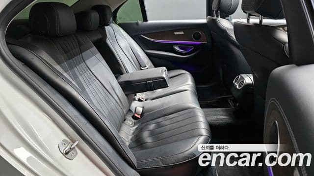 Mercedes-Benz E-класс W213 Exclusive, 2017 12