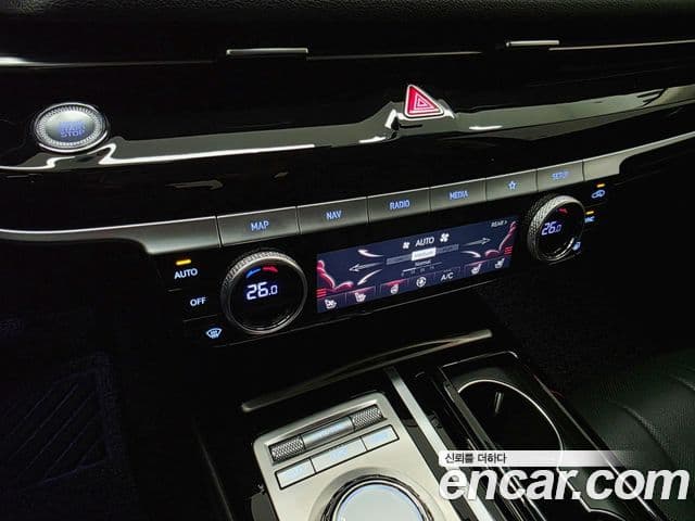 Genesis G80 (RG3) бензин 2.5 турбо AWD, 2023 16