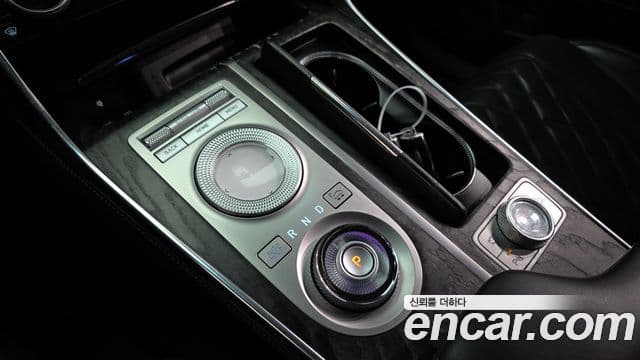 Genesis GV80, 2021 9