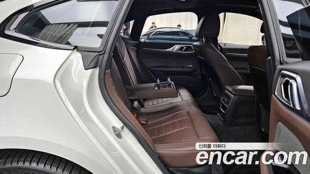 BMW i4 eDrive40 M Sport Pro, 2023 12