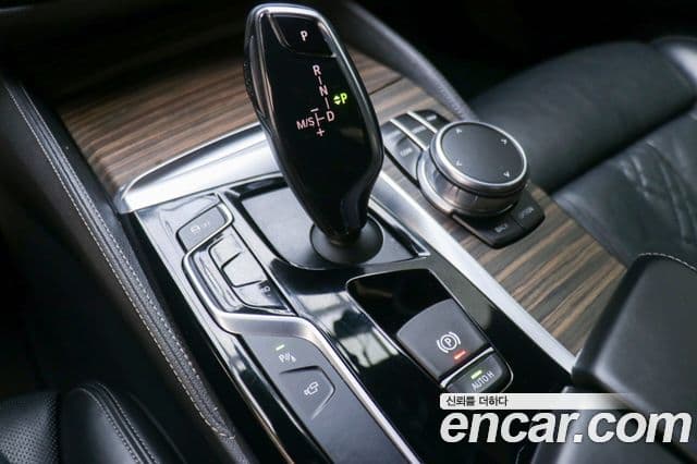 BMW 5시리즈 (G30) 530i M Sport Plus, 2018 16