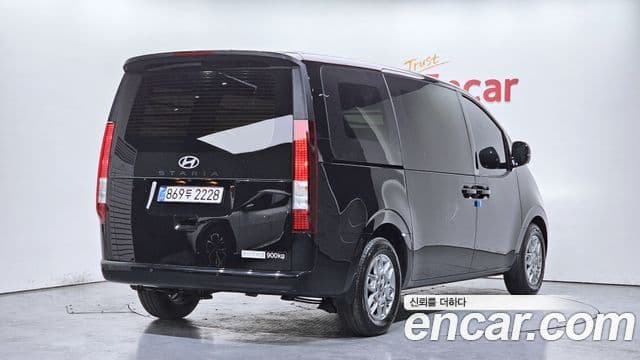 Hyundai Staria Modern, 2025 2