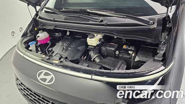 Hyundai Staria Modern, 2025 6