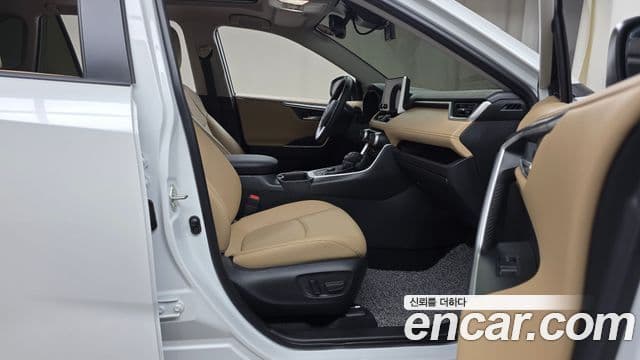 Toyota RAV4 5세대 2.5 4WD гибрид LTD, 2024 11