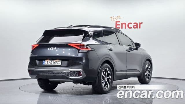 Kia Sportage 5세대 гибрид Signature Gravity 2WD, 2023 2