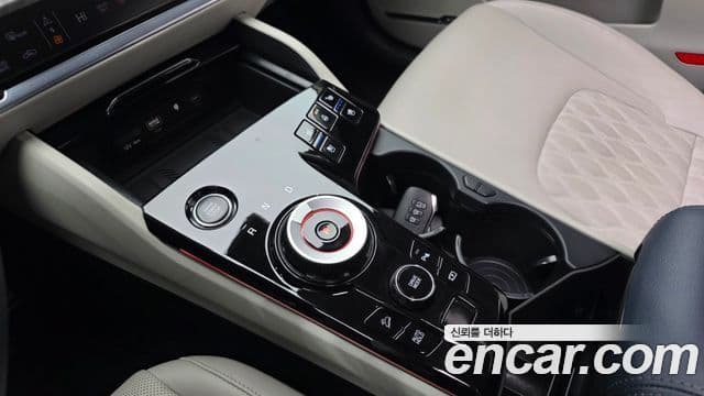 Kia Sportage 5세대 гибрид Signature Gravity 2WD, 2023 9