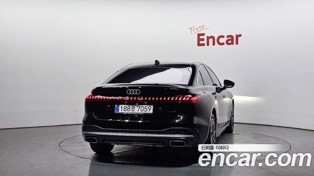 Audi A5 (B10) 40 TFSI Quattro Advanced, 2025 4