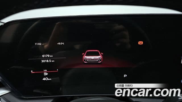 Audi A5 (B10) 40 TFSI Quattro Advanced, 2025 8