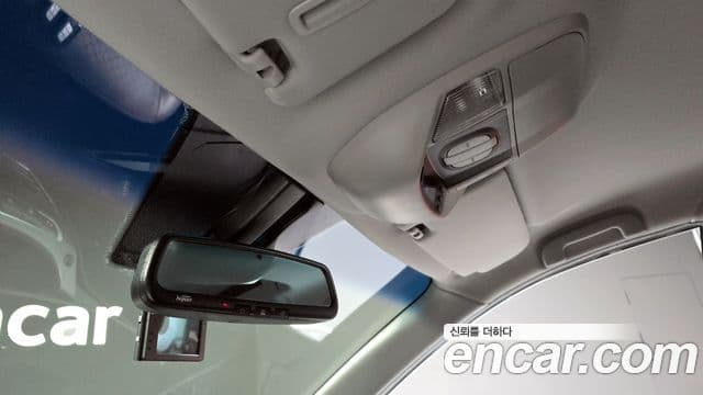 KG모빌리티(SsangYong) Korando 투리스모 high крыша, roof, 2016 19