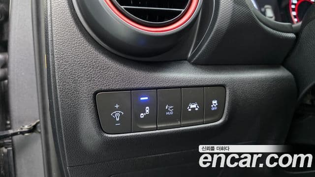 Hyundai Kona Iron Man Edition, 2019 13