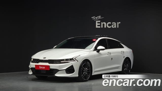 Kia K5 3세대 Signature, 2021 1