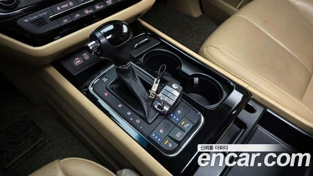 Kia All New Carnival Noblesse, 2016 9