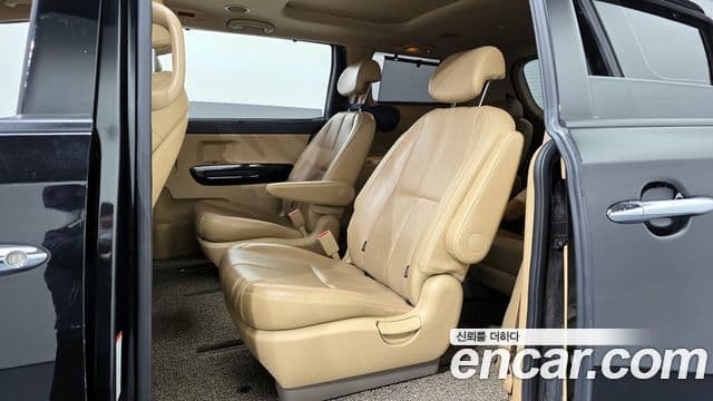 Kia All New Carnival Noblesse, 2016 12