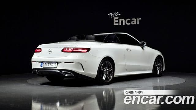 Mercedes-Benz E-класс W213 E220d кабриолет, 2018 2