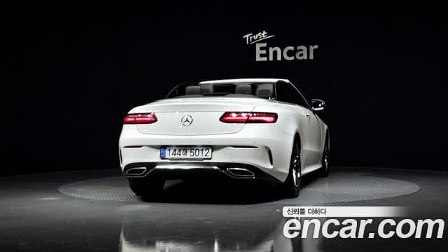 Mercedes-Benz E-класс W213 E220d кабриолет, 2018 4