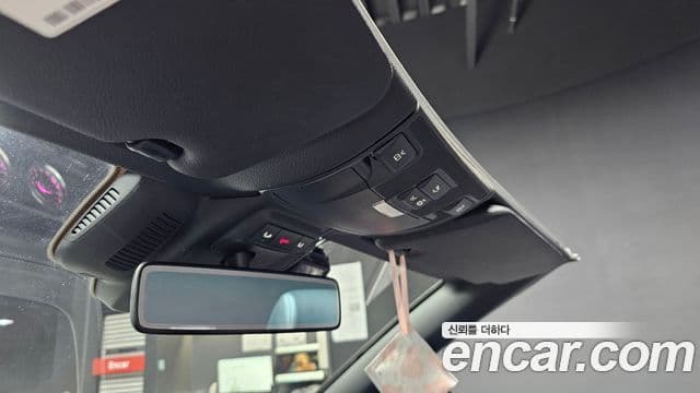 Mercedes-Benz E-класс W213 E220d кабриолет, 2018 17