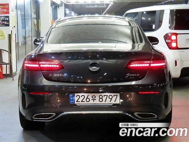 Mercedes-Benz E-класс W213 E300d 4MATIC купе, 2023 4