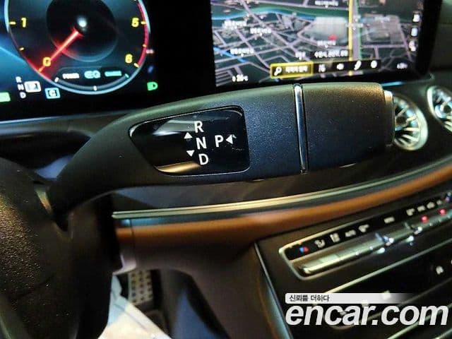 Mercedes-Benz E-класс W213 E300d 4MATIC купе, 2023 9