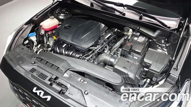 Kia K8 Signature, 2022 6