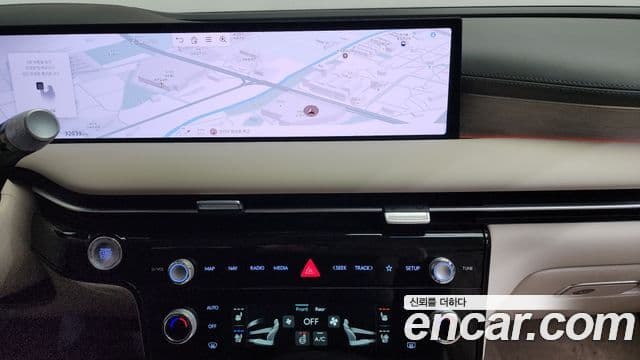 Genesis G80 (RG3) бензин 2.5 турбо 2WD, 2025 14