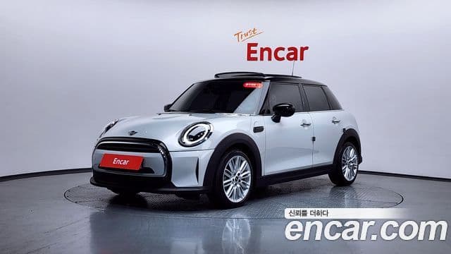 Mini Cooper 3세대, 2022 1