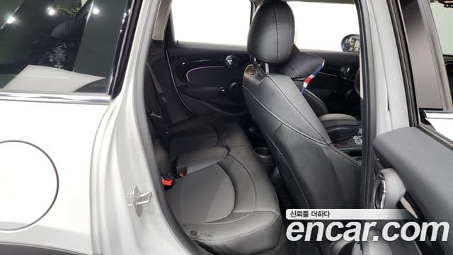 Mini Cooper 3세대, 2022 12