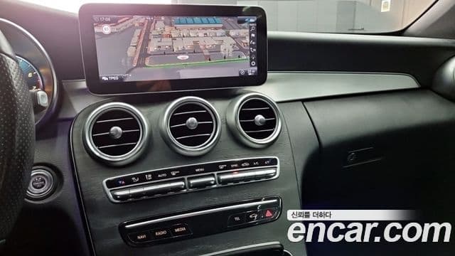 Mercedes-Benz C-класс W205 C200 кабриолет, 2021 9