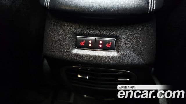 Lincoln MKC, 2015 18