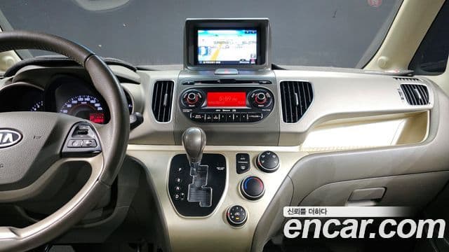 Kia Ray Luxury, 2012 14