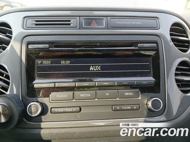 Volkswagen New Tiguan 5N, 2014 14