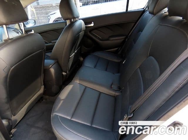 Kia The / новый New K3 Trendy, 2016 7