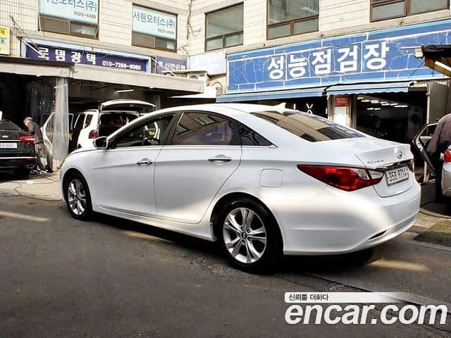 Hyundai YF Sonata Y20 top, 2011 2