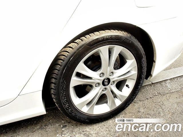 Hyundai YF Sonata Y20 top, 2011 все фото