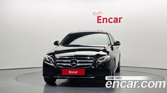 Mercedes-Benz E-класс W213 Avantgarde, 2019 3
