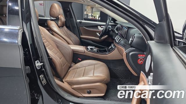 Mercedes-Benz E-класс W213 Avantgarde, 2019 11