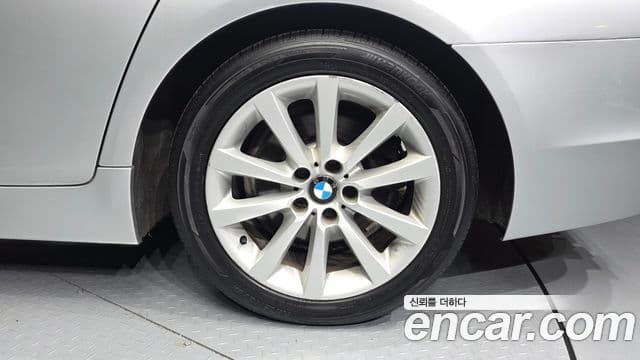 BMW 5시리즈 (F10), 2011 все фото