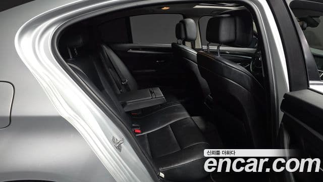 BMW 5시리즈 (F10), 2011 12