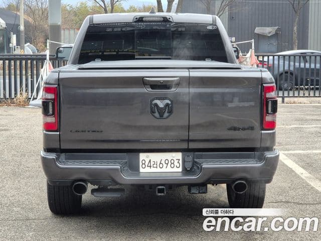 Dodge 램픽업, 2022 4