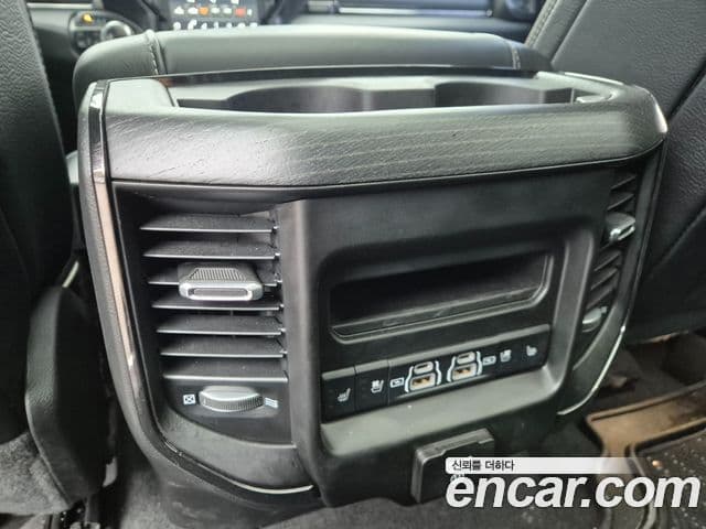 Dodge 램픽업, 2022 7