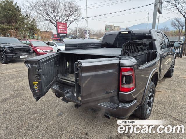 Dodge 램픽업, 2022 8