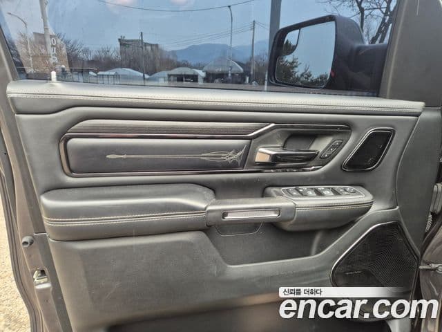 Dodge 램픽업, 2022 9