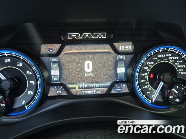 Dodge 램픽업, 2022 13