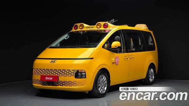 Hyundai Staria 15인승, 2022 1
