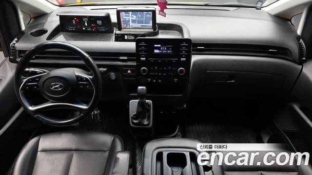 Hyundai Staria 15인승, 2022 7