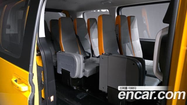 Hyundai Staria 15인승, 2022 12