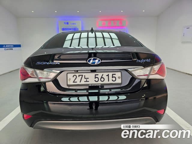 Hyundai Sonata гибрид Premier, 2012 4