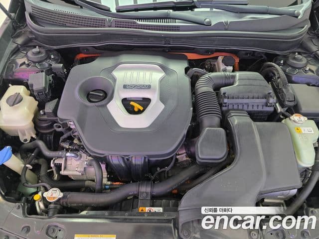 Hyundai Sonata гибрид Premier, 2012 6