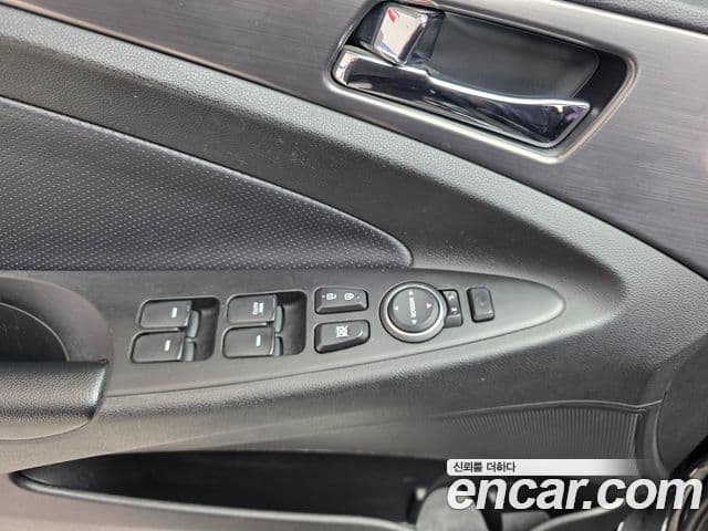 Hyundai Sonata гибрид Premier, 2012 14