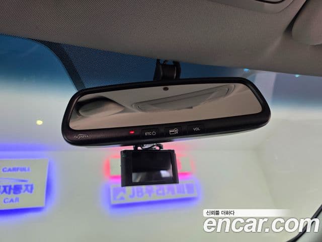 Hyundai Sonata гибрид Premier, 2012 18